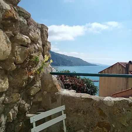 La Grotte Hébergement de vacances Menton